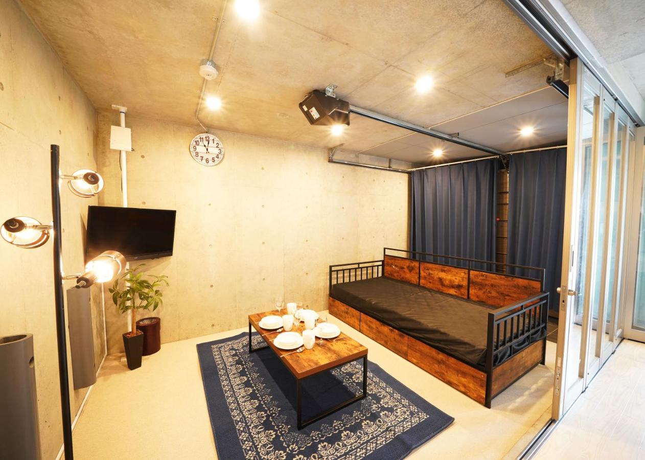 Laffitte Hirai Condominium Hotel Tokyo Bagian luar foto